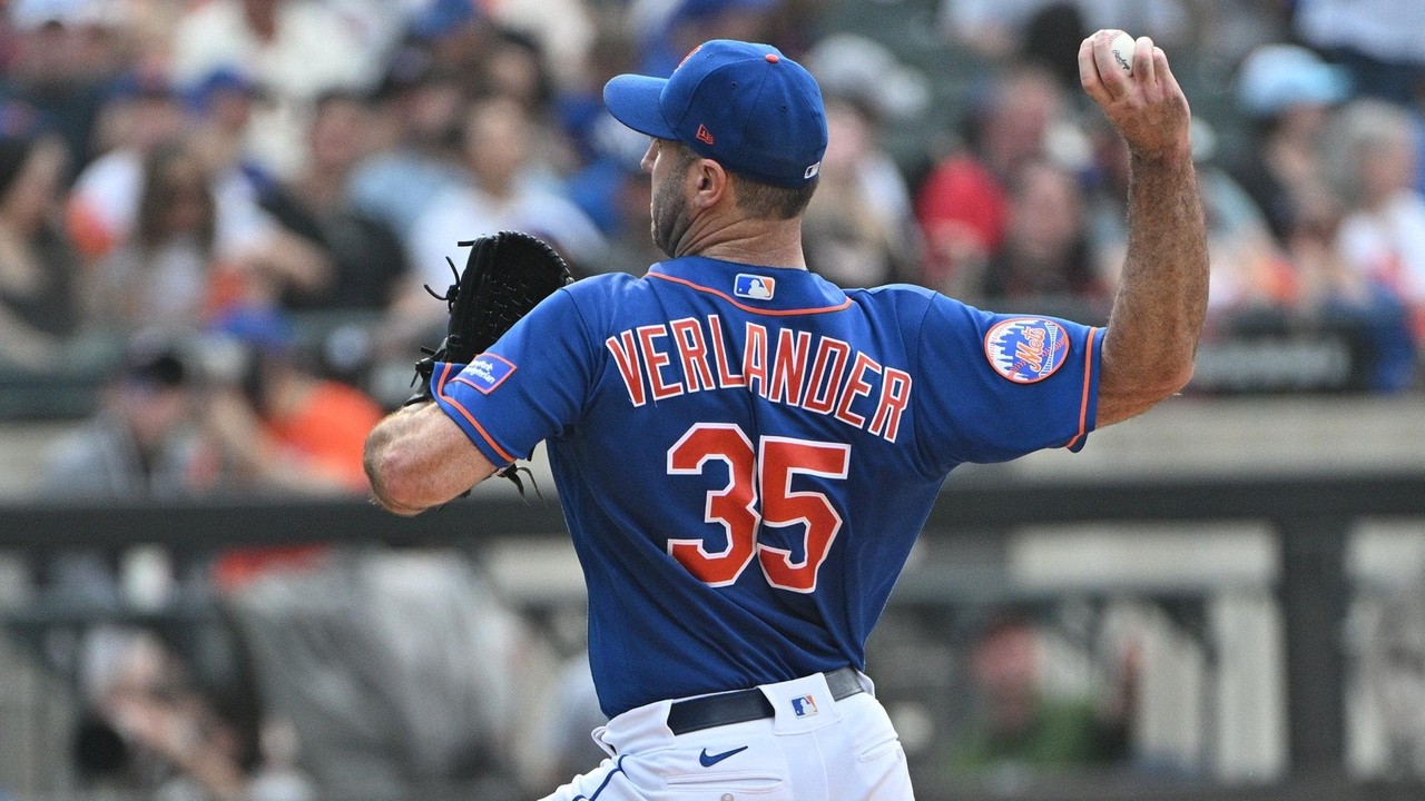 Verlander finds his best form for one day, at least - Newsday
