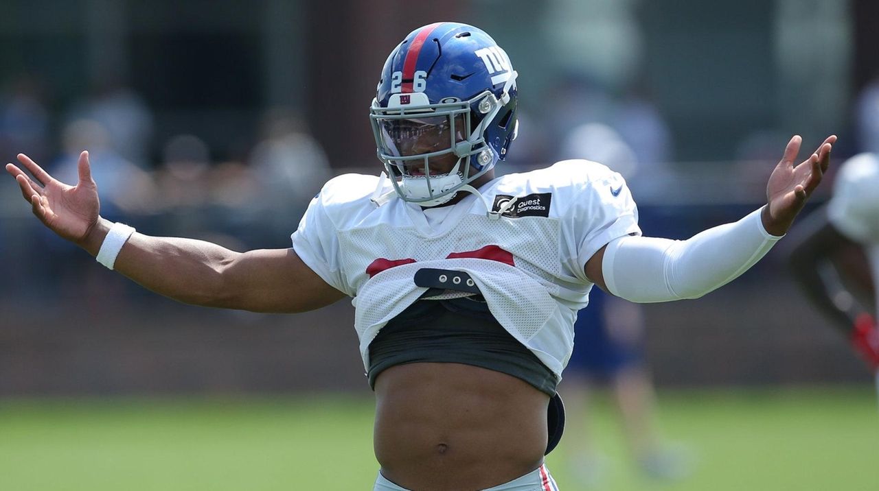 Saquon Barkley limited in practice; can he play Monday night? - Newsday