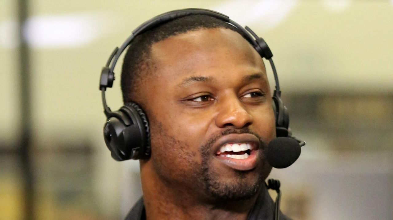 Bart Scott and Alan Hahn increase their reach with ESPN Radio national show  'Bart and Hahn' - Newsday