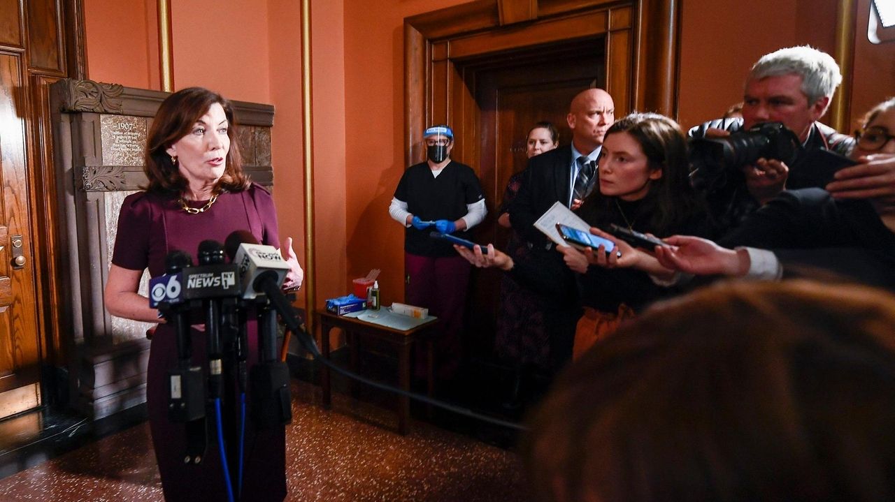 Kathy Hochul's husband could benefit from Buffalo Bills deal