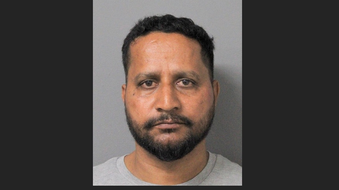 Long Island man charged in alleged-murder-for-hire plot, DA says - Newsday
