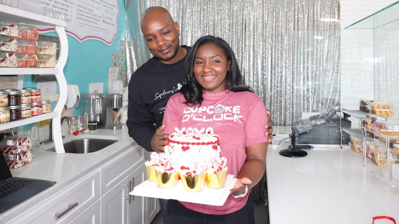 West Hempstead bakery Sydney's Sweets scored spot at Knicks championship party
