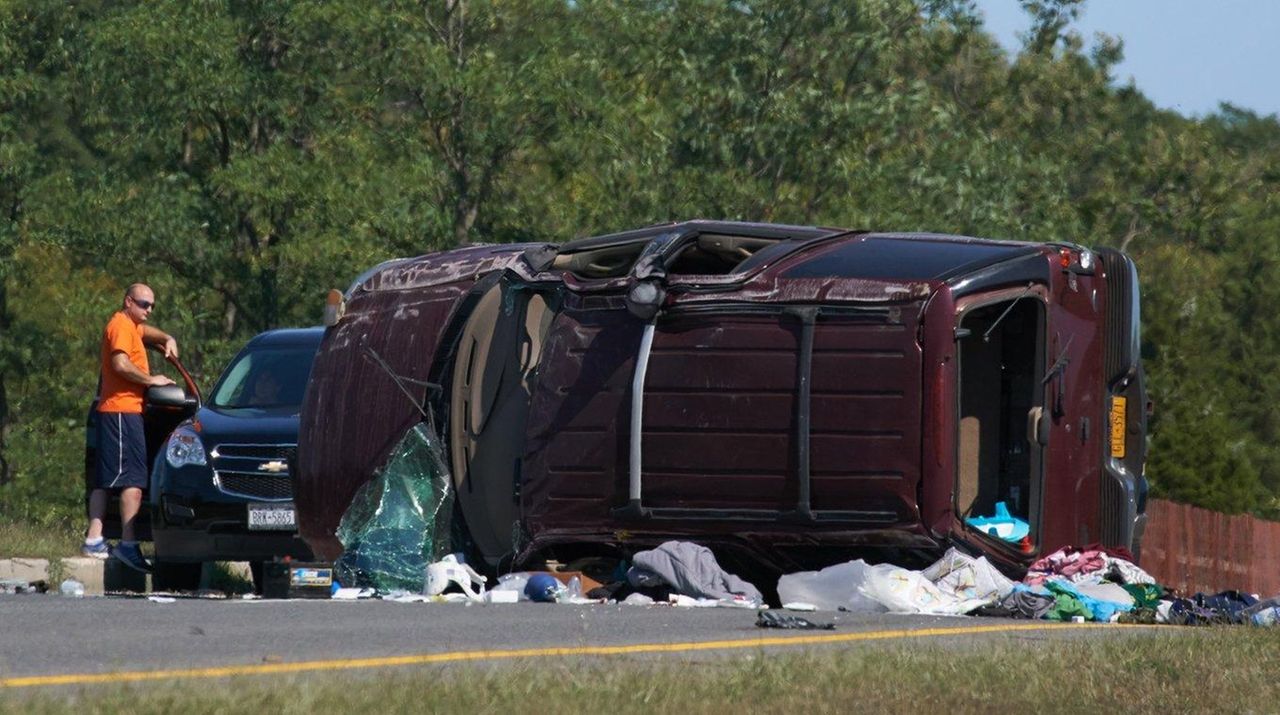 Police Farmingville road reopened after crash Newsday
