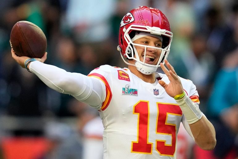 Super Bowl LVII Set: Philadelphia Eagles Will Meet The Kansas City Chiefs  At State Farm Stadium – Deadline