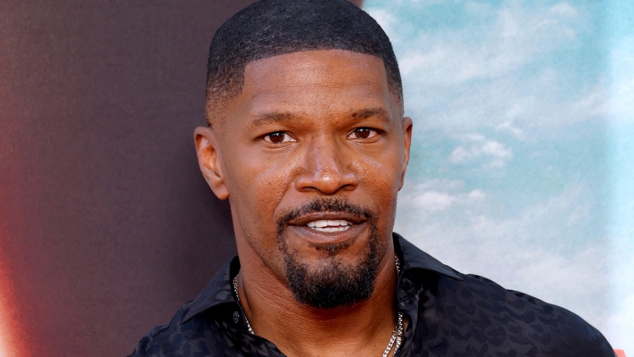 Jamie Foxx recovering from unspecified 'medical complication' - Vimarsana News
