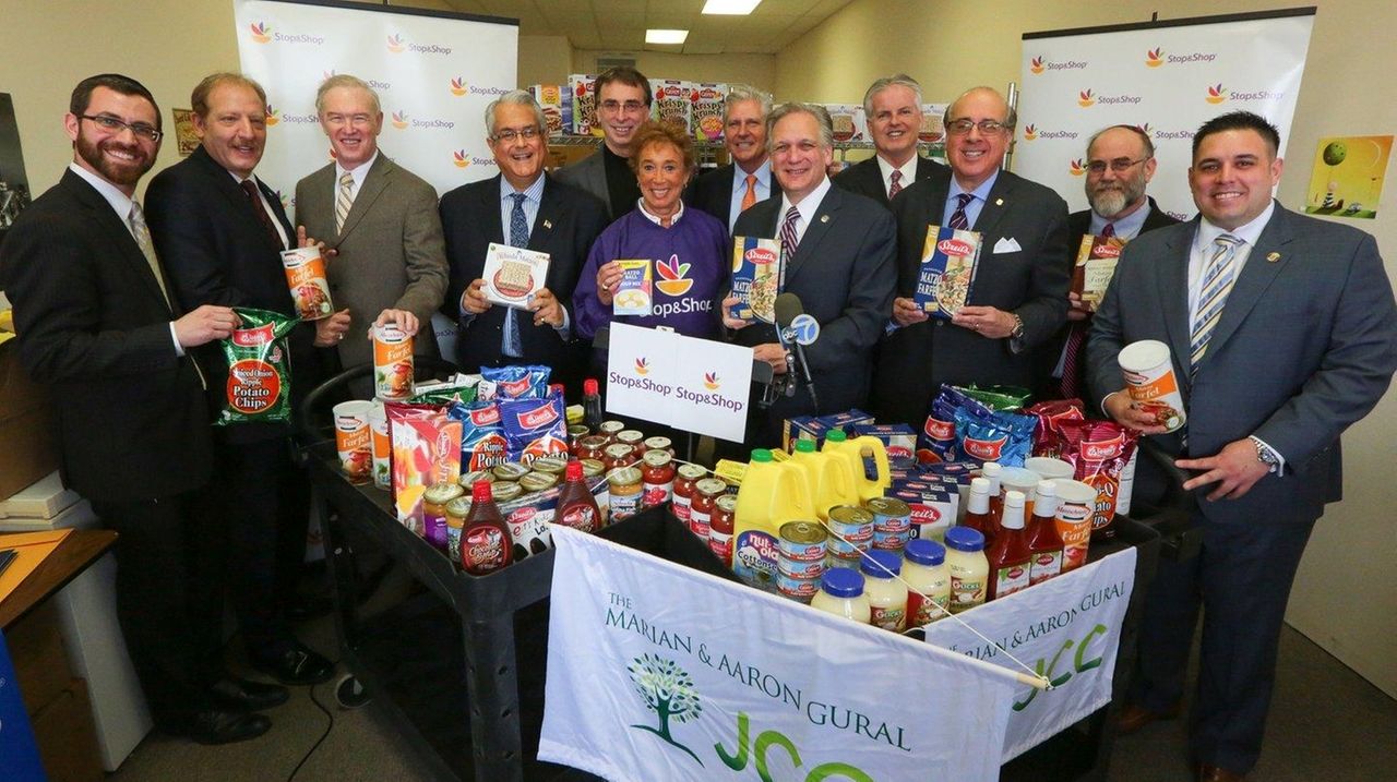 li-kosher-pantry-offers-lifeline-to-struggling-jewish-families-newsday