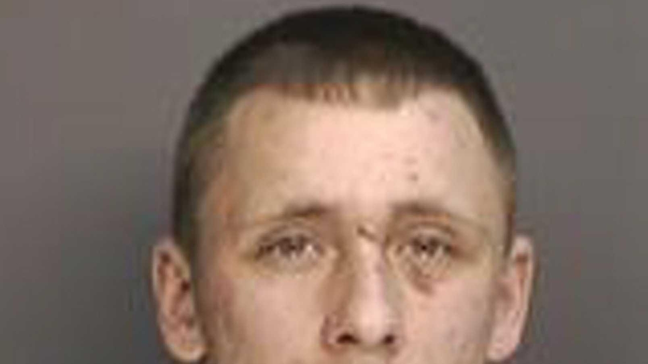 East Moriches man drove getaway vehicle in bank robberies, cops say