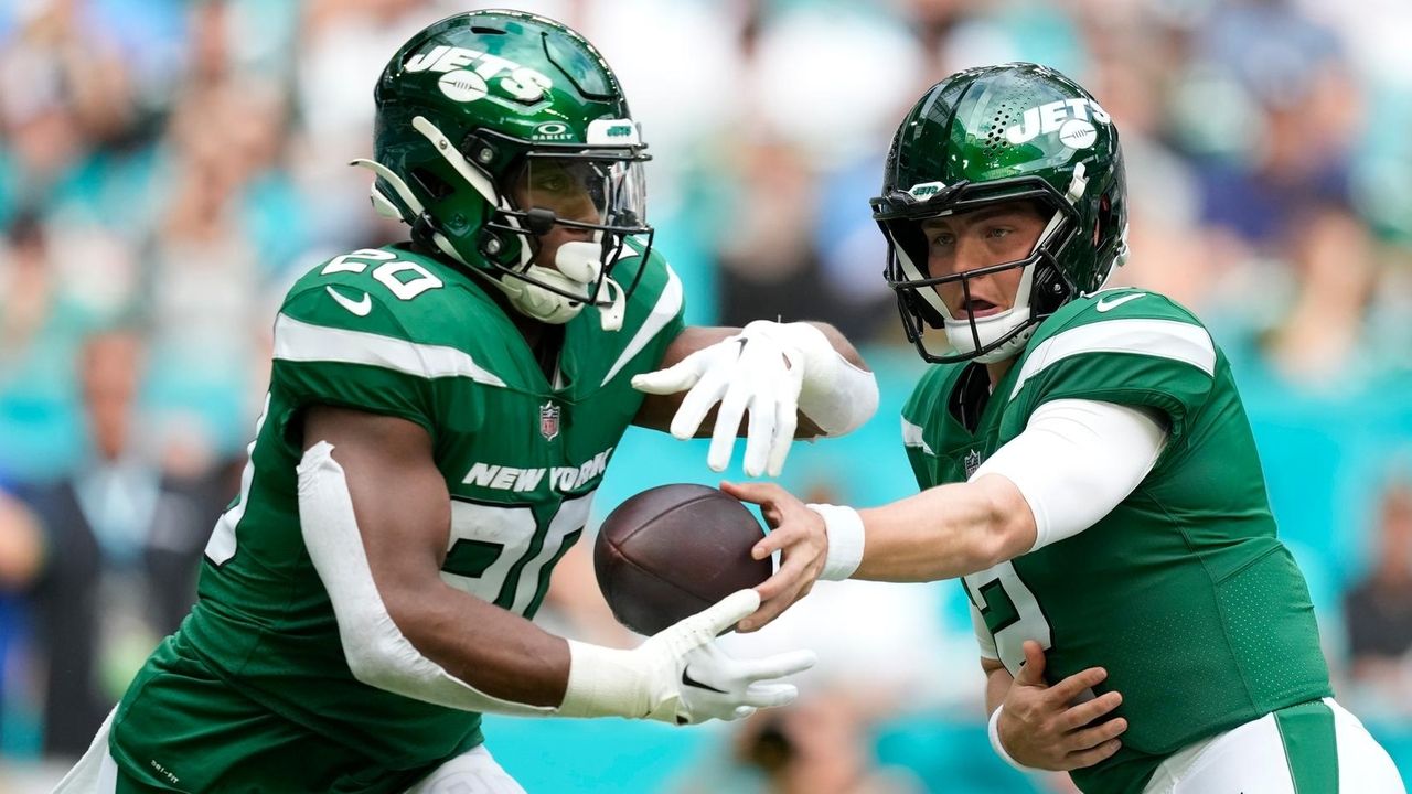 JetsDolphins game photos Newsday