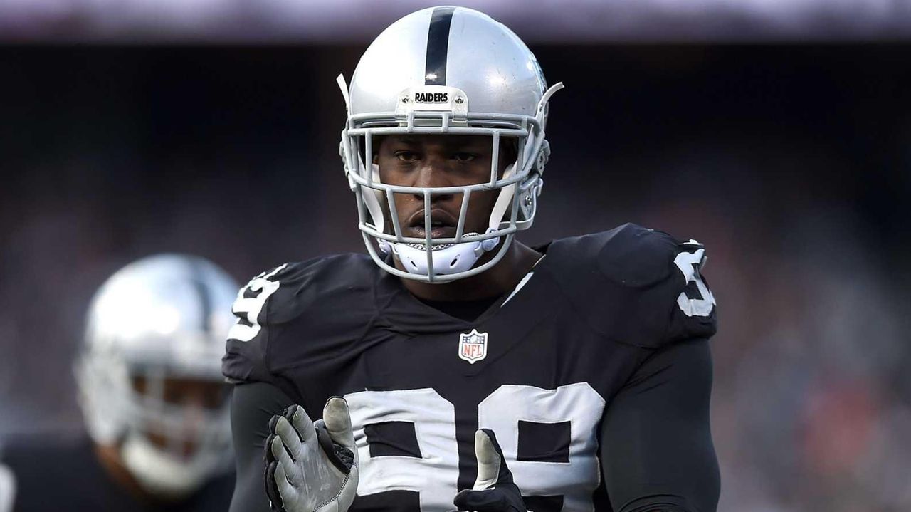 Aldon Smith, currently serving year-long ban from NFL, checks into rehab:  report – New York Daily News