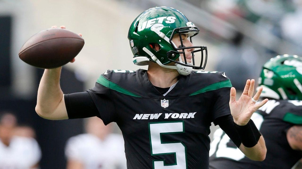 Mike White, Jets set for a prime-time clash with the Colts