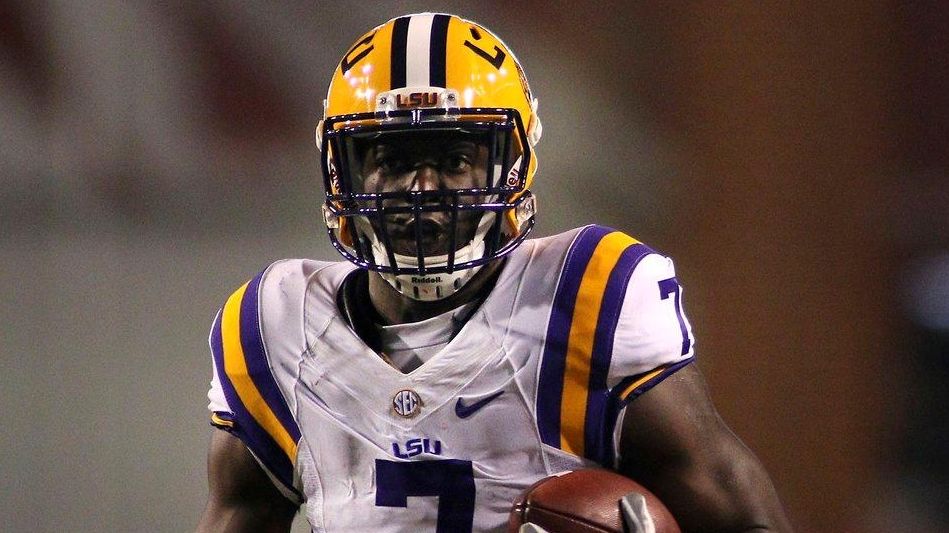 Leonard will sit out Citrus Bowl, ending LSU career Newsday