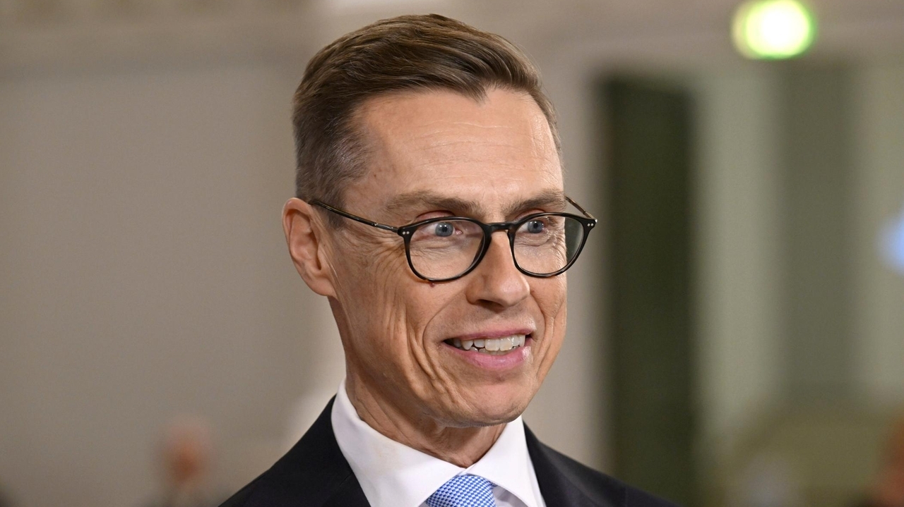 Ex-Prime Minister Alexander Stubb wins first round of Finland's presidential vote to set up a runoff