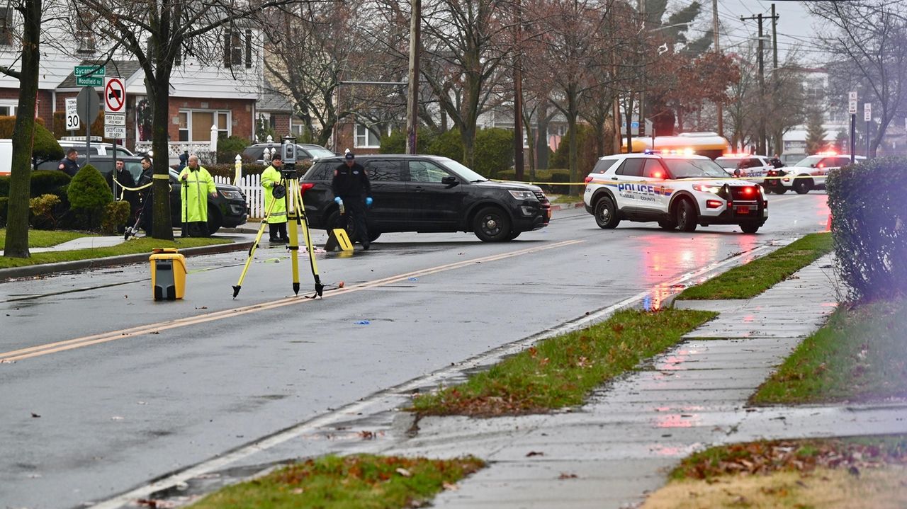 West Hempstead hitrun Local man killed in earlymorning crash Newsday