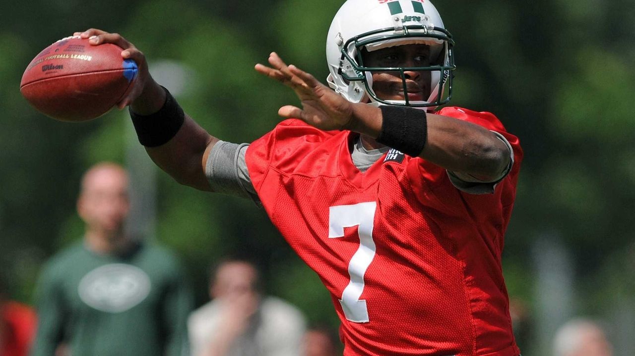 Geno Smith will break franchise passing record