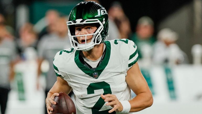 Zach Wilson ripped by Joe Namath after Jets' vote of confidence