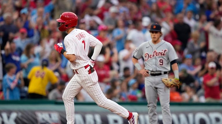 Turner leads Phillies against the Tigers following 4-hit game