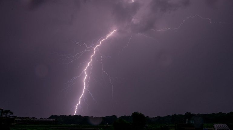 Damaging lightning not unusual this time of year - Newsday