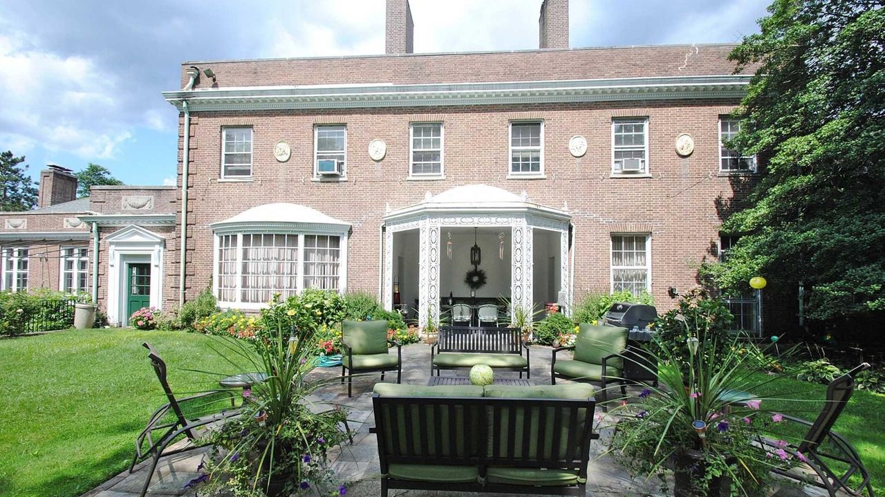 Rich Cribs Historic mansion once part of Four Winds estate Newsday