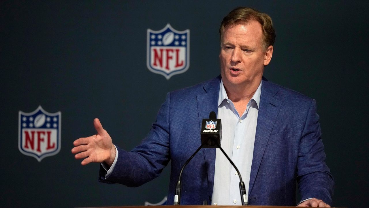 Google meets with NFL, is Sunday Ticket an option? - Newsday