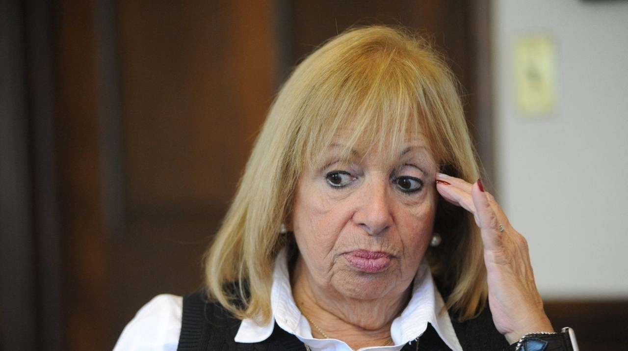 Islip town passes a 223.5M 2017 budget, with modest tax hike Newsday