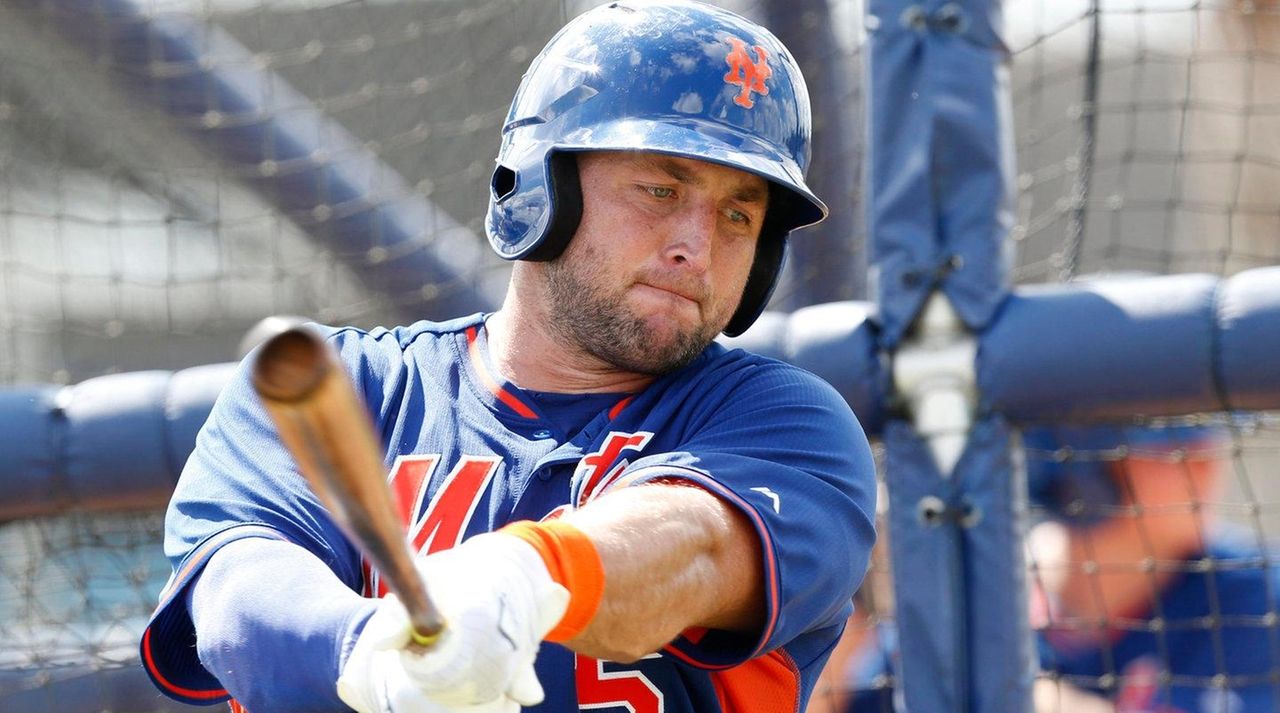 No home runs on Day 2, but Tim Tebow still hitting as fans continue to  flock to Mets facility – New York Daily News