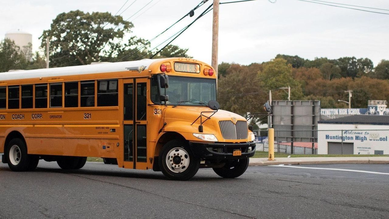 Huntington school bus service to fully resume, district officials say