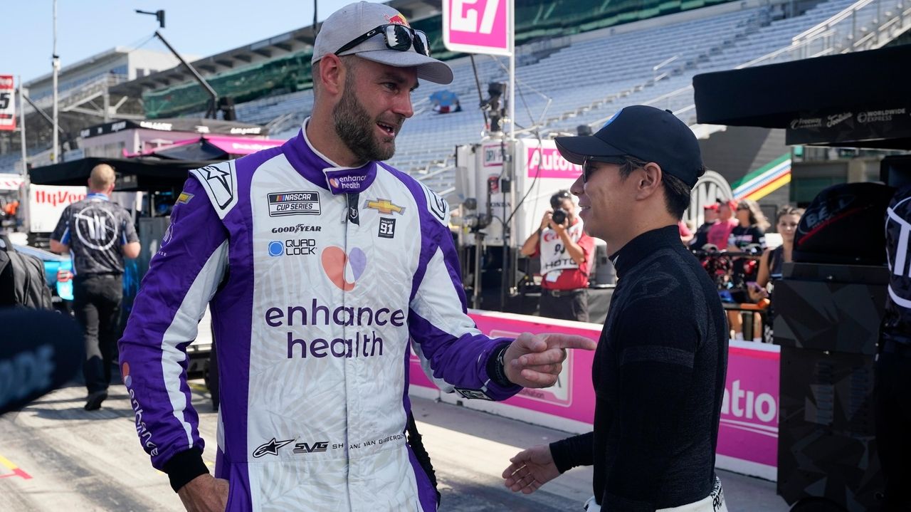 Shane van Gisbergen to leave Australia and run NASCAR development