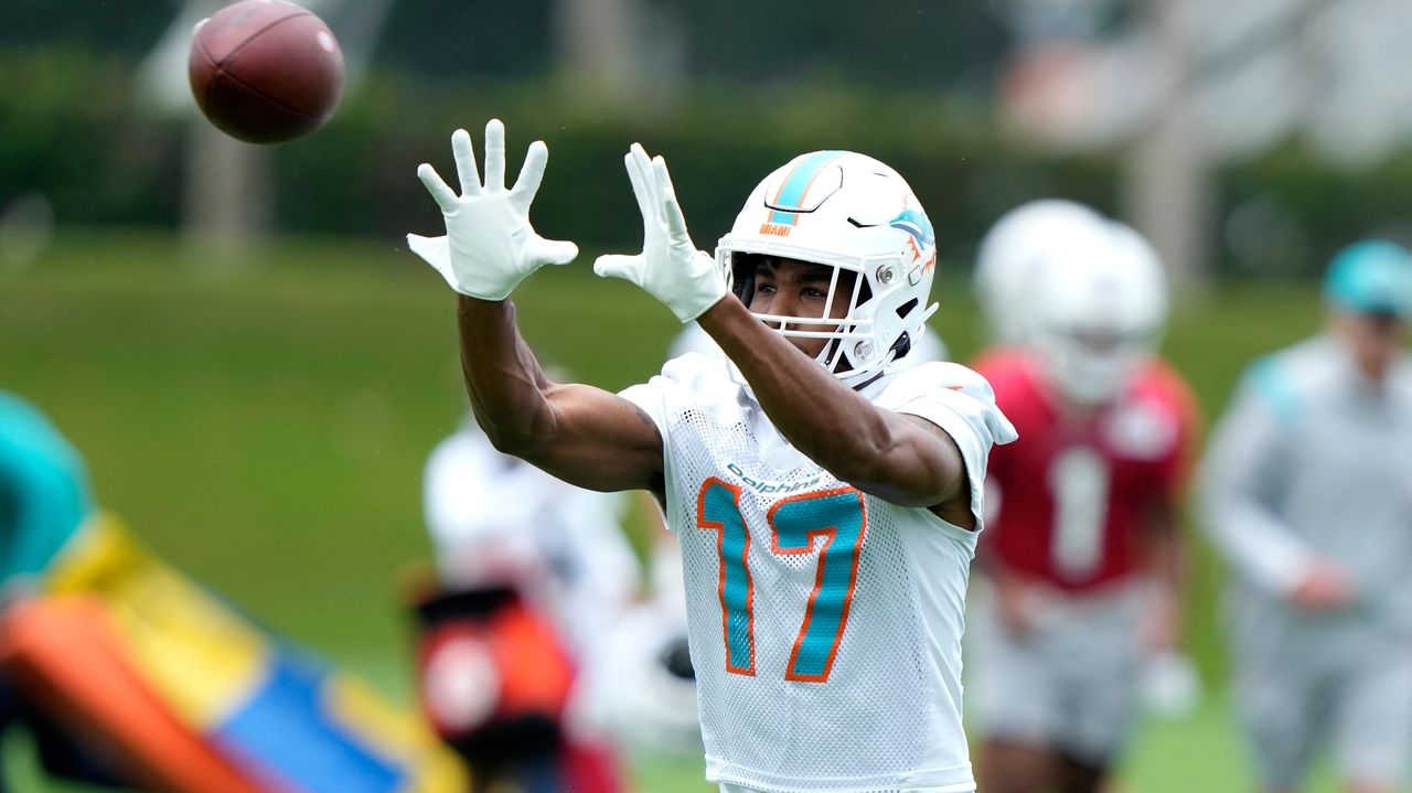 Miami Dolphins' Kader Kohou talks about his NFL debut