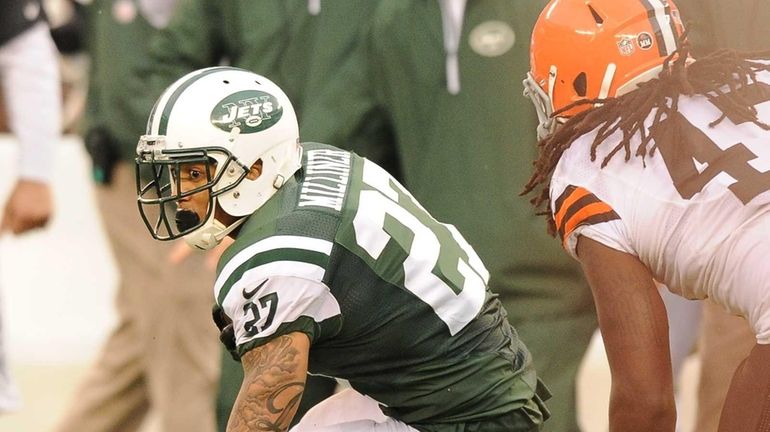 Dee Milliner, Brian Winters out for the season - Newsday