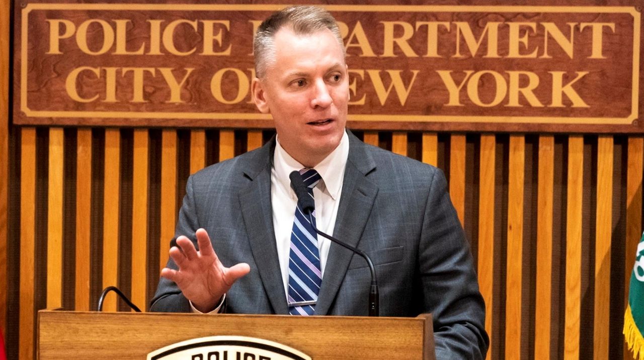 Feds 3 Nypd Officers Charged In Bribery Scheme Involving Towing