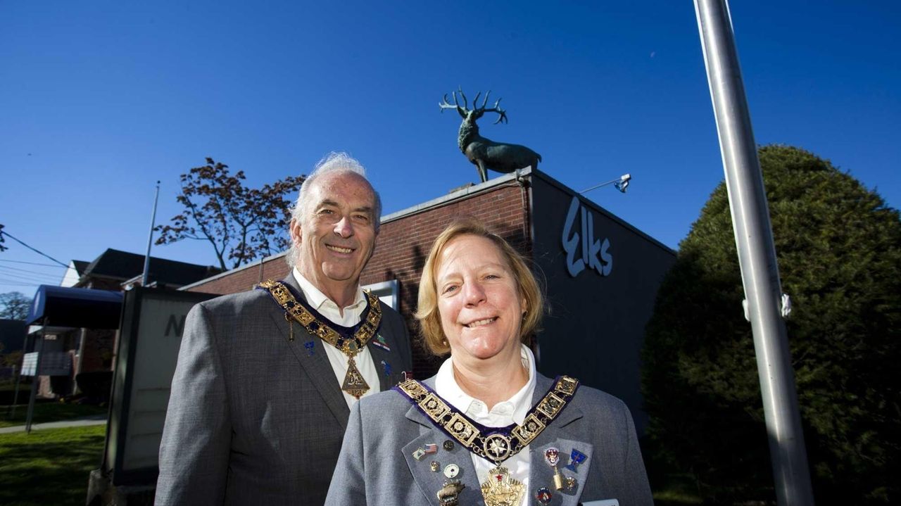 Lynbrook Elks lodge soldiers on for vets, community Newsday