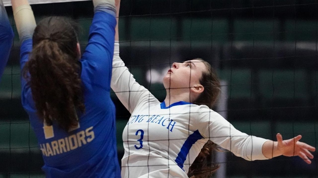 Photos: Long Beach Girls Volleyball In The State Class AA Final - Newsday