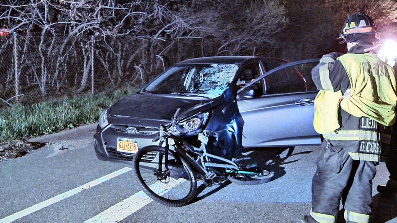 Police: Bicyclist Dies After Being Hit By Car In Holtsville - Newsday