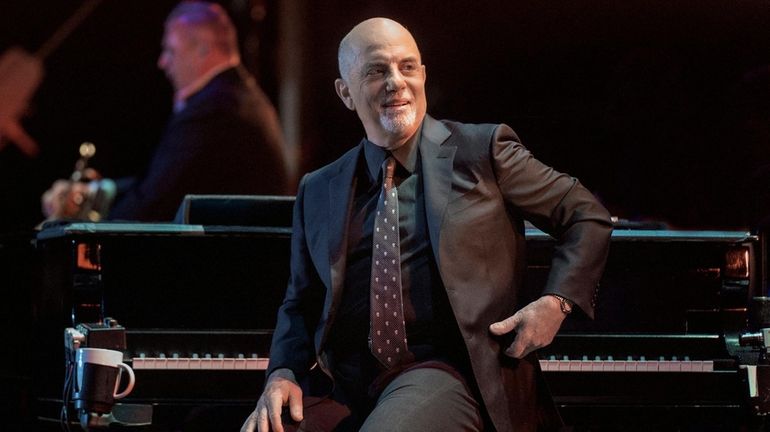  Billy Joel has relisted his Centre Island home.