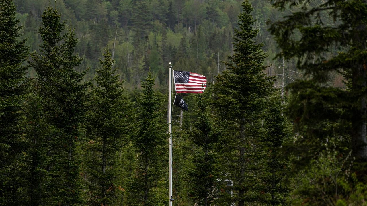 Maine family gives up on proposal to honor veterans with the world's tallest flagpole