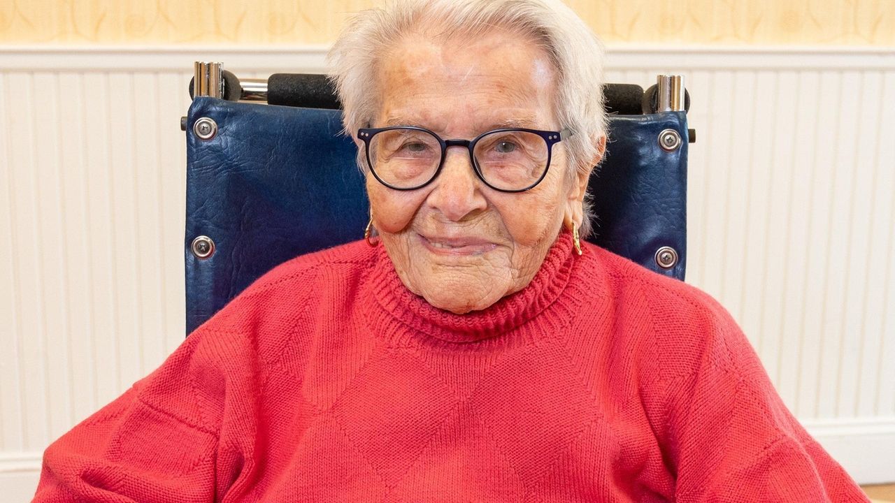 North Bellmore woman celebrates 111th birthday this week Newsday