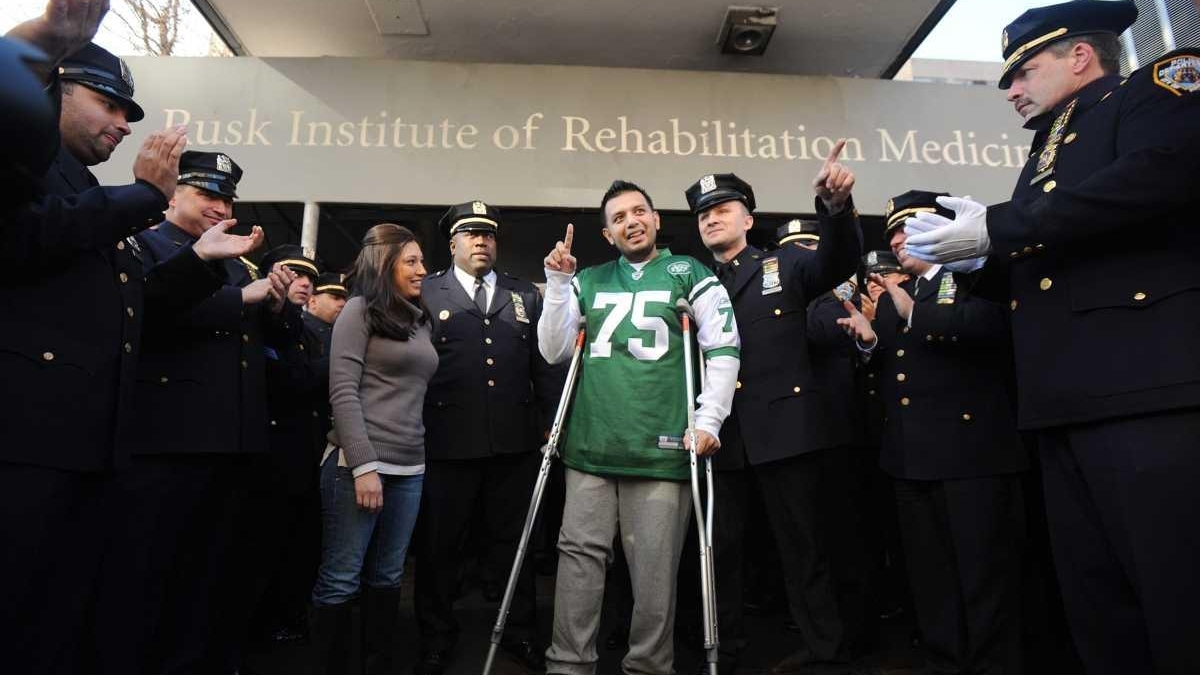 NYPD cop shot in B'klyn home from hospital - Newsday