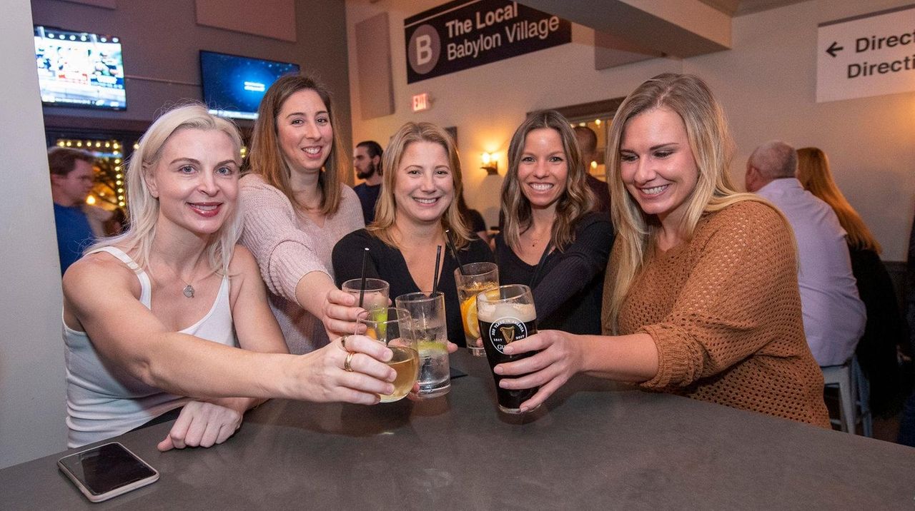 Explore Babylon Village's bars, restaurants, shops and more Newsday