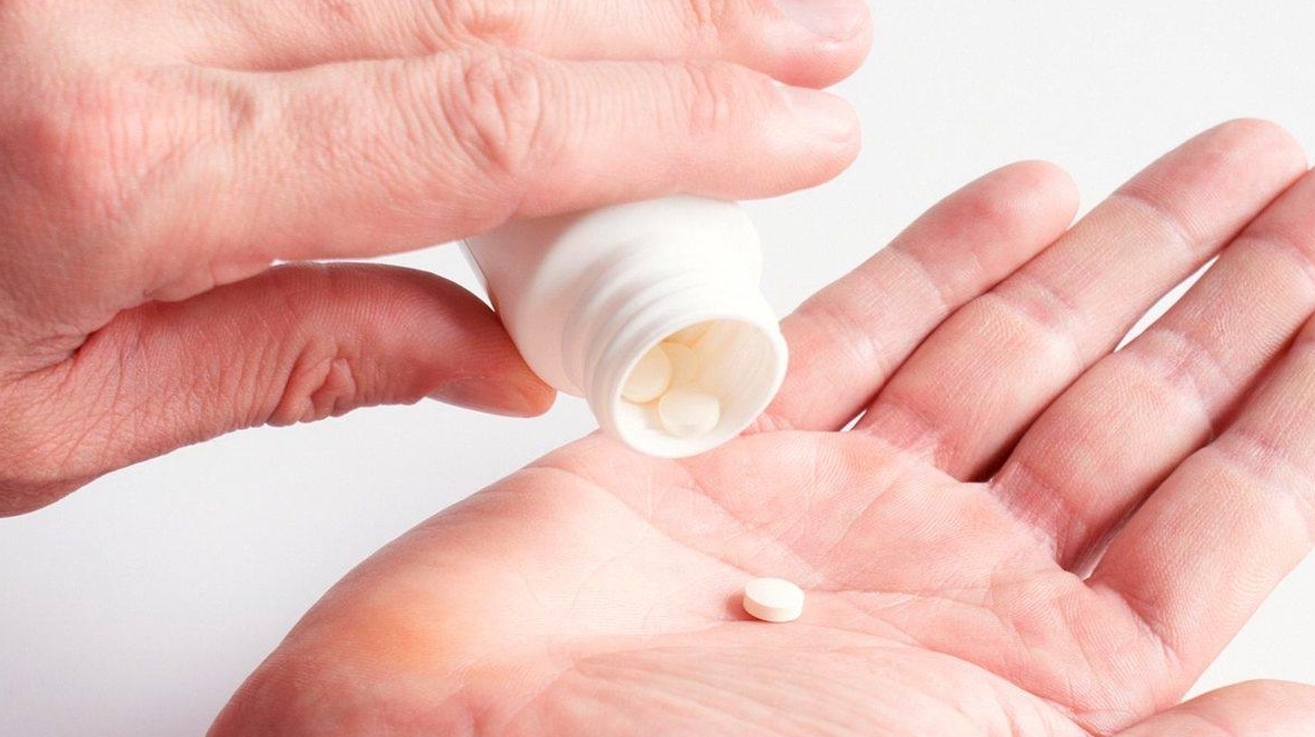 Baby aspirin linked to reduced ovarian cancer, study finds Newsday