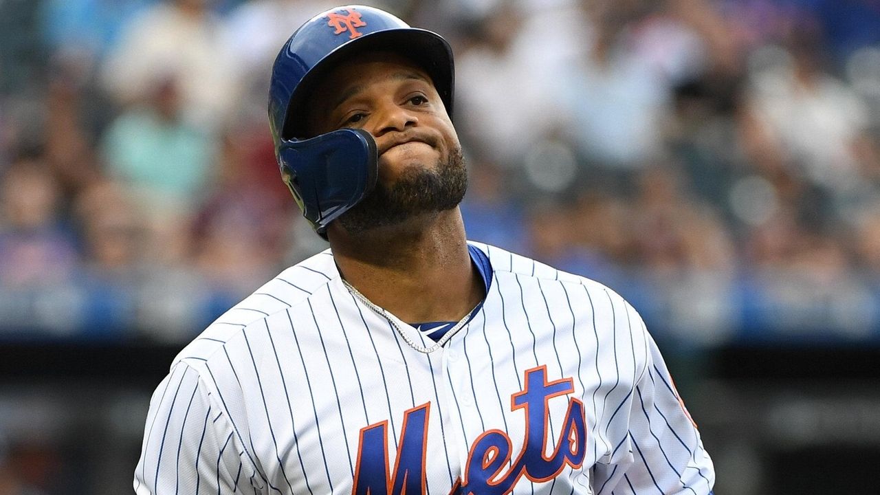 Braves Acquire Robinson Cano Ahead of Crucial Series With New