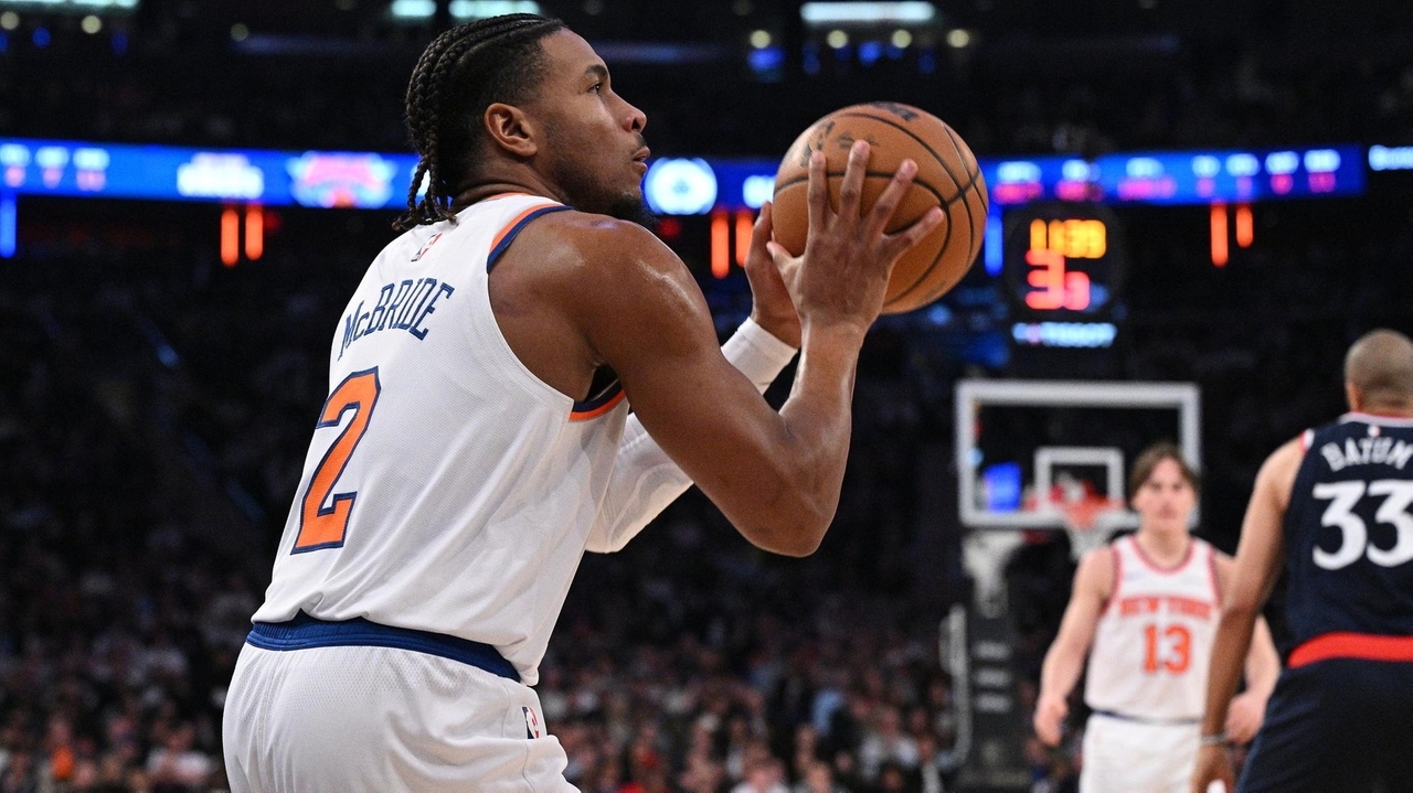 Knicks' Mike Brown played expert hand with Deuce McBride lineup choice ...