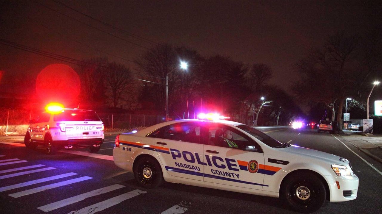 Hicksville schools release lockdown, Stewart Avenue reopened after