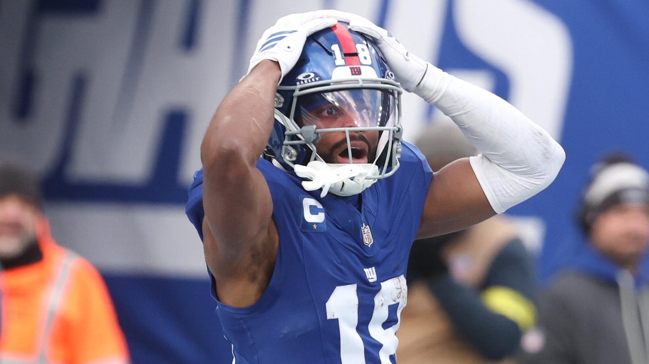 Giants release wide receiver Darius Slayton