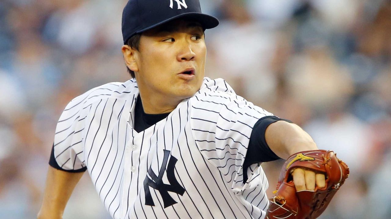 Masahiro Tanaka strikes out 10 in Yankee Stadium debut, but