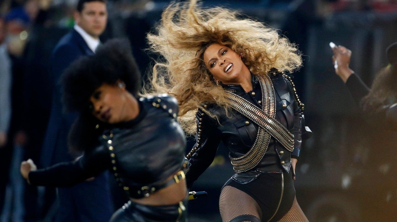 Beyoncé’s ‘Formation’ lifts Red Lobster sales - Newsday