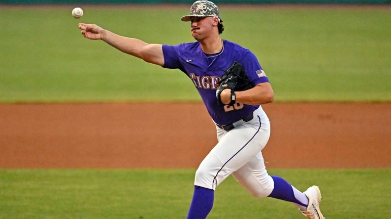 CWS: Texas vs. Miss. State baseball score, highlights