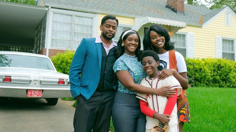 ABC's "The Wonder Years" stars Dule Hill, Saycon Sengbloh, Laura Kariuki...