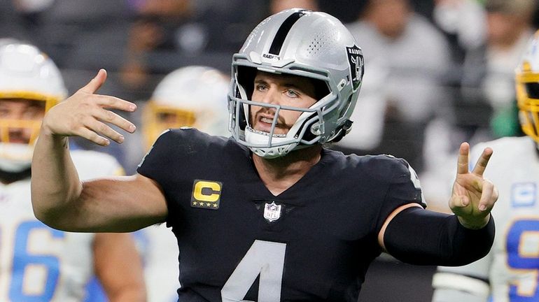 Ex-Raiders QB Derek Carr set to visit Jets this weekend