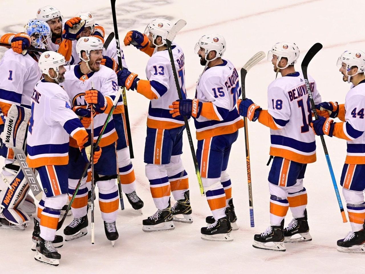 NHL playoffs: Lightning beat Islanders 1-0 in Game 7, advance to