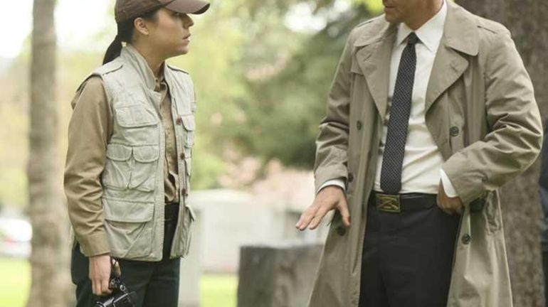 BONES: Booth (David Boreanaz, R) and Special Agent Genny Shaw...